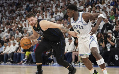 Doncic atina triple crucial para triunfo de Mavs, que amplían a 2-0 su ventaja sobre Wolves
