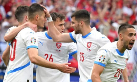 Georgia consigue su primer punto en la Eurocopa con empate 1-1 con República Checa