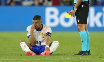 Sufrimiento: Mbappé sale con golpe en la nariz y Francia derrota 1-0 a Austria en la Euro