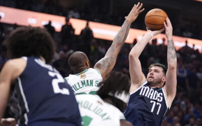 Doncic aplaza la fiesta de los Celtics en la NBA, con una paliza histórica