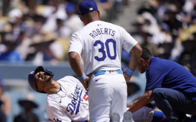 Ohtani logra 2do juego de dos jonrones en la campaña, Betts se lesiona; Dodgers vencen 3-0 a Reales