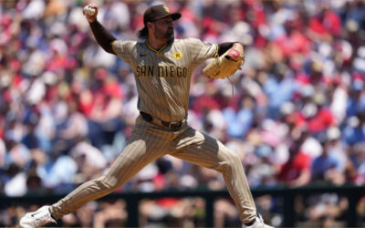Padres detienen su racha de derrotas de visita en 9 duelos con triunfo 5-2 ante Filis