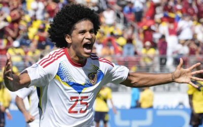 Venezuela remonta y vence 2-1 a Ecuador en la Copa América