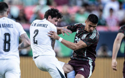Uruguay propina humillante goleada a México