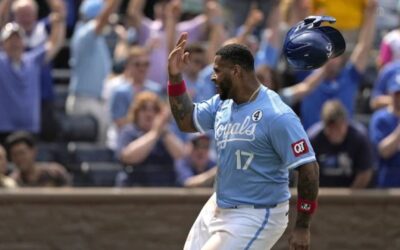 Reales dejan tendidos a Padres con elevado de sacrificio de Loftin para imponerse 4-3