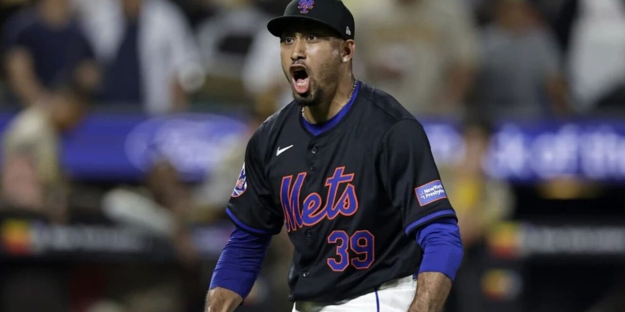 Díaz aprovecha 1ra oportunidad de salvamento en su regreso y Mets ganan 2-1 a Padres