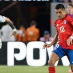 Argentina gana a Chile con agónico gol de Lautaro Martínez y clasifica a cuartos de Copa América