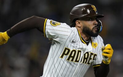 Tatis extiende su mejor racha de imparables con jonrón que ayuda a Padres a vencer 6-1 a Atléticos