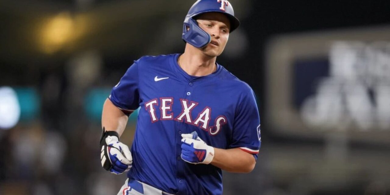 Seager conecta jonrón de 3 carreras y Rangers ganan 3-2 en Dodger Stadium