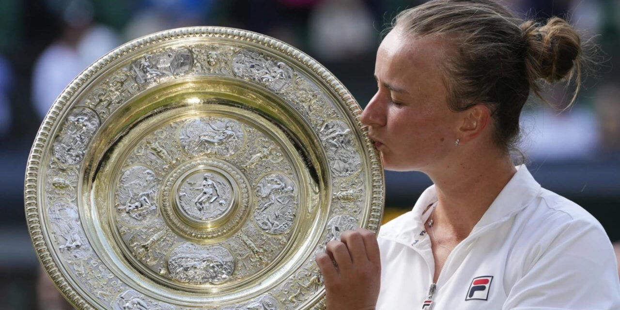 Krejcikova gana Wimbledon y conquista su segundo título de Grand Slam