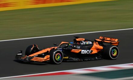 Piastri gana su primera carrera de F1 y McLaren asegura en 1-2 con Norris