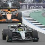 En un emocionante Gran Premio Británico, Hamilton gana dejando atrás a Verstappen