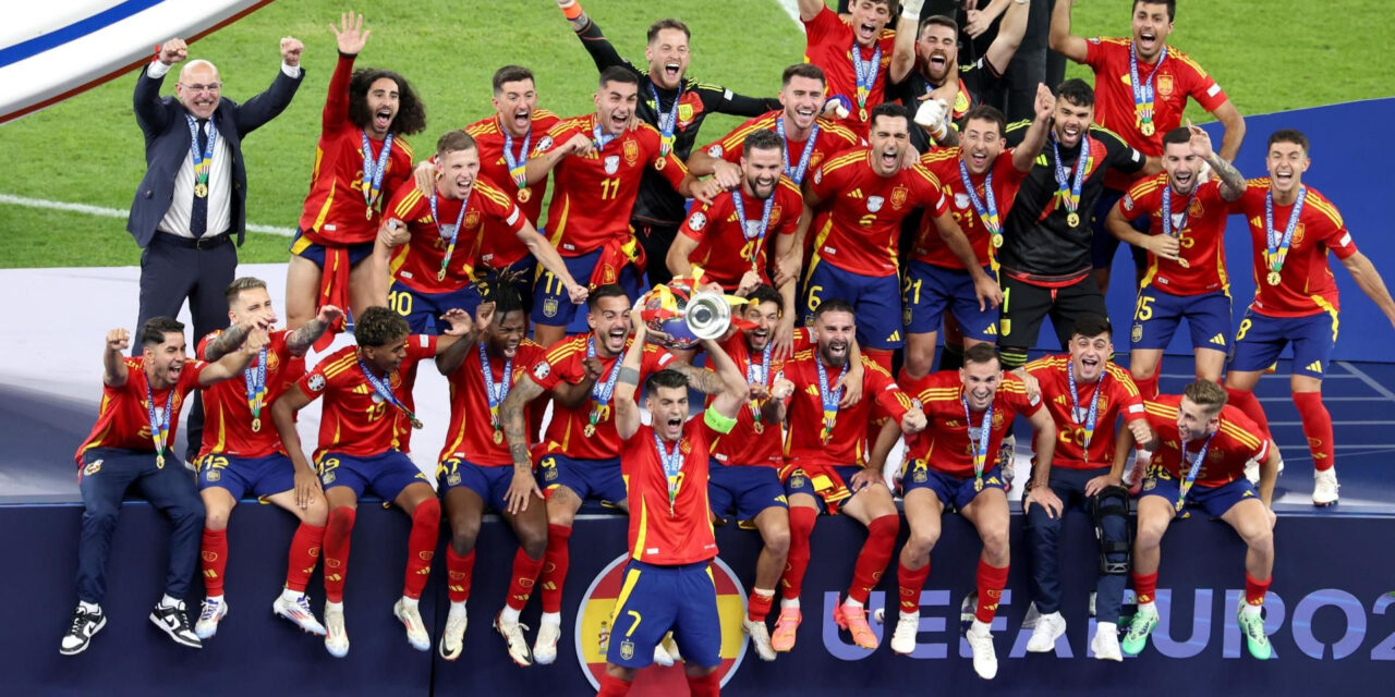 España conquista su cuarta Europa al vencer 2-1 a Inglaterra en la final