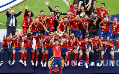España conquista su cuarta Europa al vencer 2-1 a Inglaterra en la final