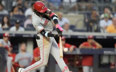 Rojos superan 5-4 a Yankees, con jonrón y triple de De la Cruz