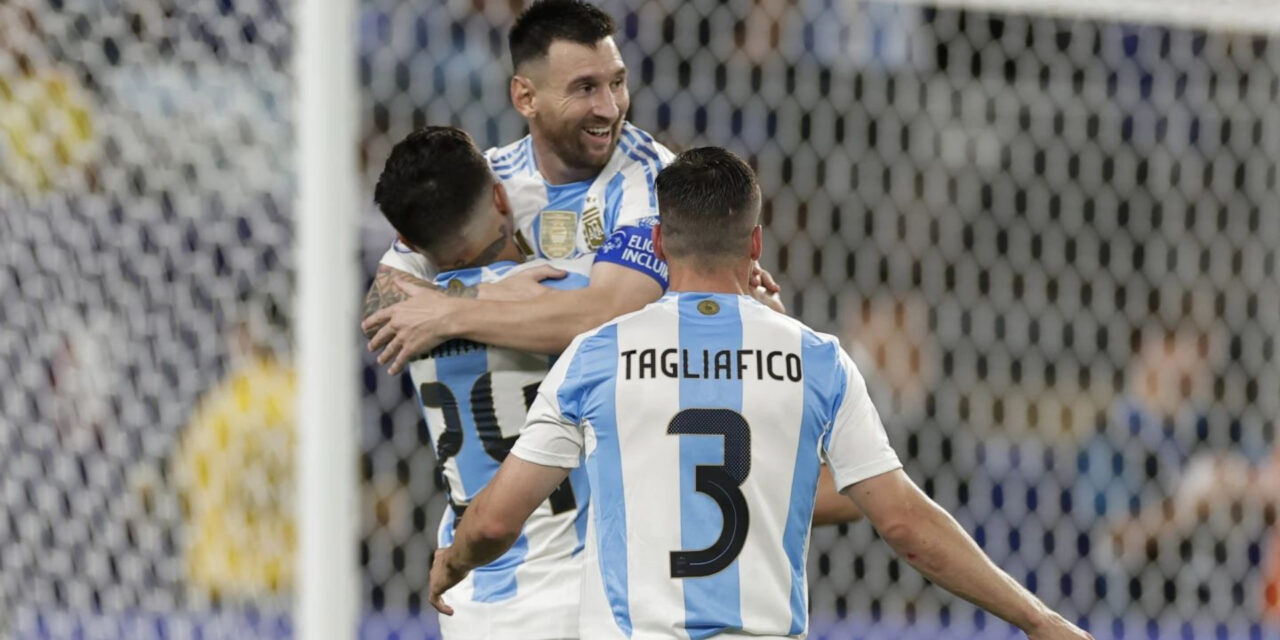 Argentina se instala en final de la Copa América al vencer 2-0 a Canadá. Messi llega a 109 goles