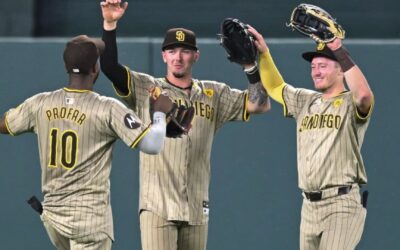 Luis Arraez y Jurickson Profar pegan jonrones consecutivos y los Padres derrotan a los Nats 4-0