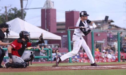 Toros de Tijuana se quitó una desventaja de seis carreras pero al final falló el último relevo y se marcó la derrota por 9-8 ante Tecolotes de los Dos Laredos