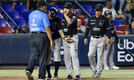 Relevistas de Toros de Tijuana lanzaron siete entradas y un tercio en blanco para la victoria de 9-4 sobre Sultanes de Monterrey