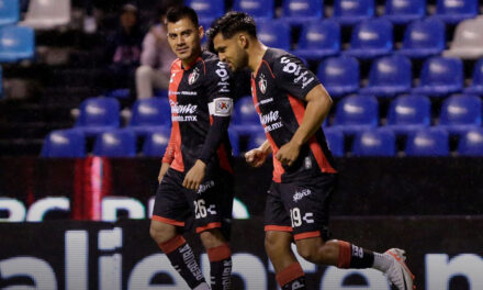 Atlas sacó triunfo ante Puebla