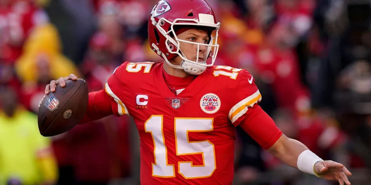 Mahomes sobre no estar en el top 10 de QB mejor pagados: ‘No importa’