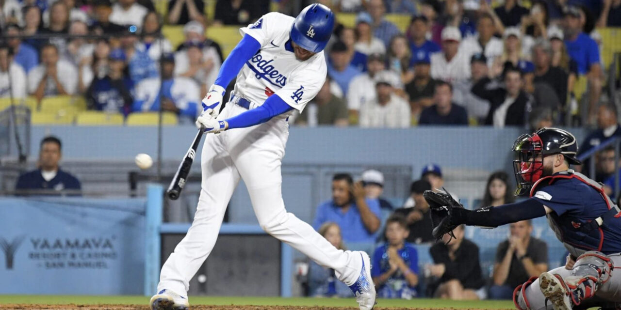 Dodgers remontan y vencen a Boston con grand slam de Freeman