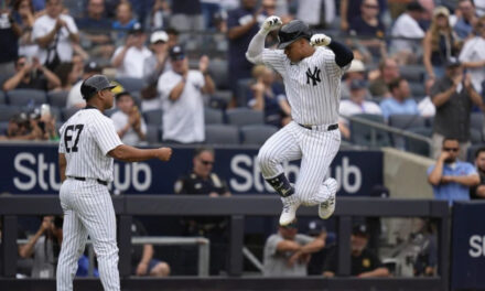 Juan Soto batea 2 de los 5 jonrones de los Yankees en paliza 9-1 sobre Rays