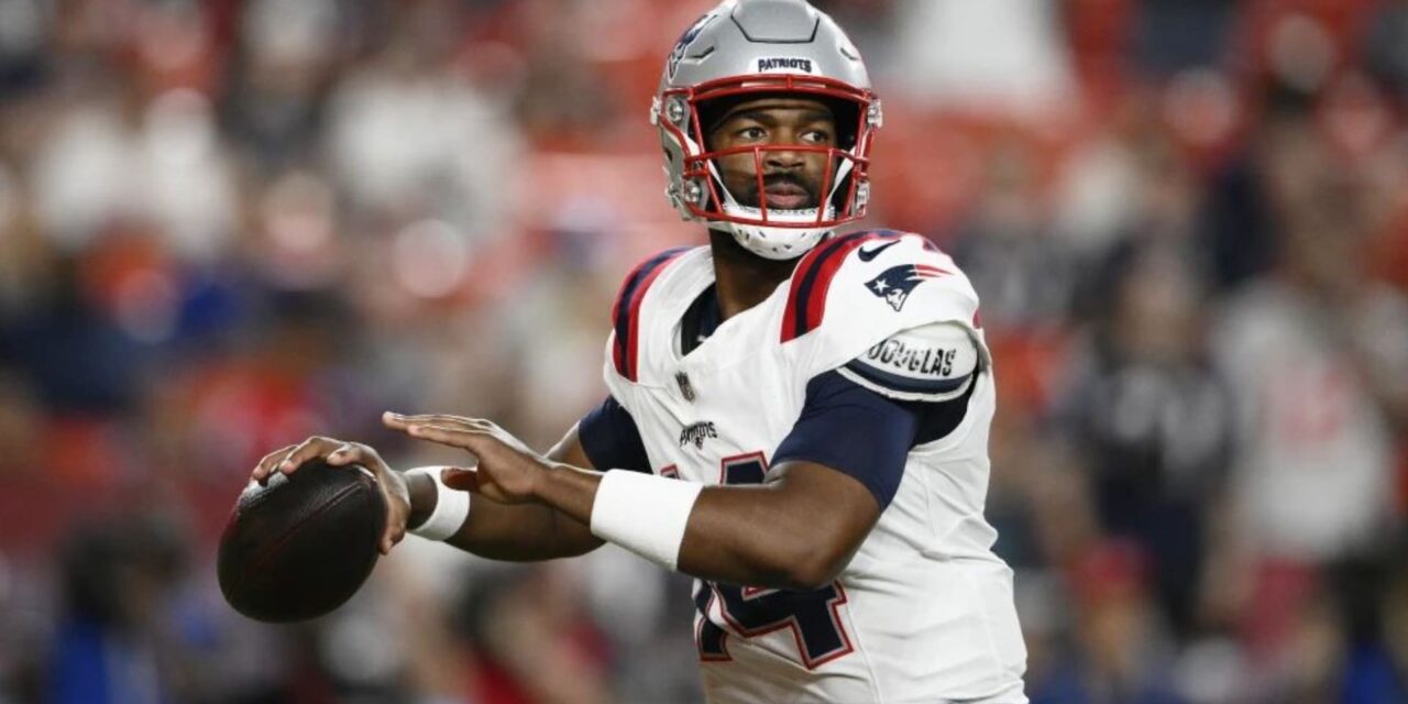 Jacoby Brissett será el QB titular de Patriots en la primera semana ante Cincinnati