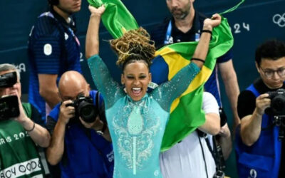 Biles suma una plata para despedirse en París y Andrade consigue al fin coronarse