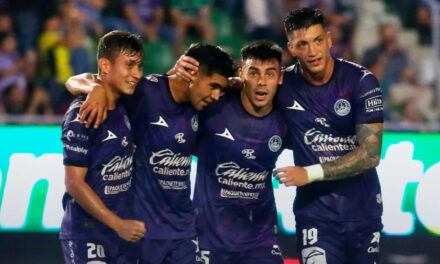 Mazatlán se aprovecha para golear a Pachuca