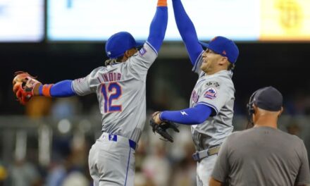 Grand slam y batazo solitario de Lindor llevan a Mets a victoria por 7-1 contra Padres