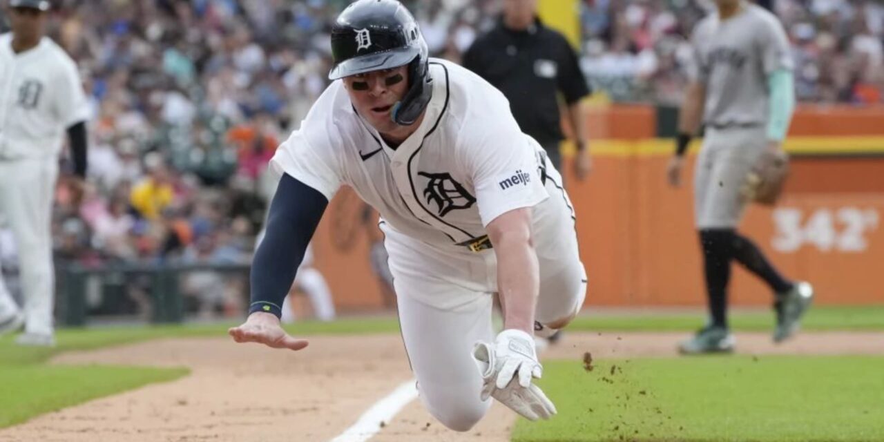 Torkelson pega doble y triple en su retorno a las Grandes Ligas y Tigres vencen 4-0 a Yankees