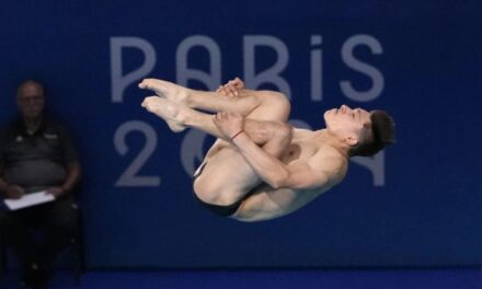  Olvera avanza en 4to puesto a la final de trampolín de 3 metros; China hace 1-2