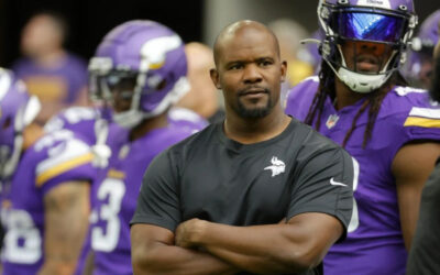 Brian Flores reconoce que le dolieron las críticas de Tagovailoa, pero le desea lo mejor