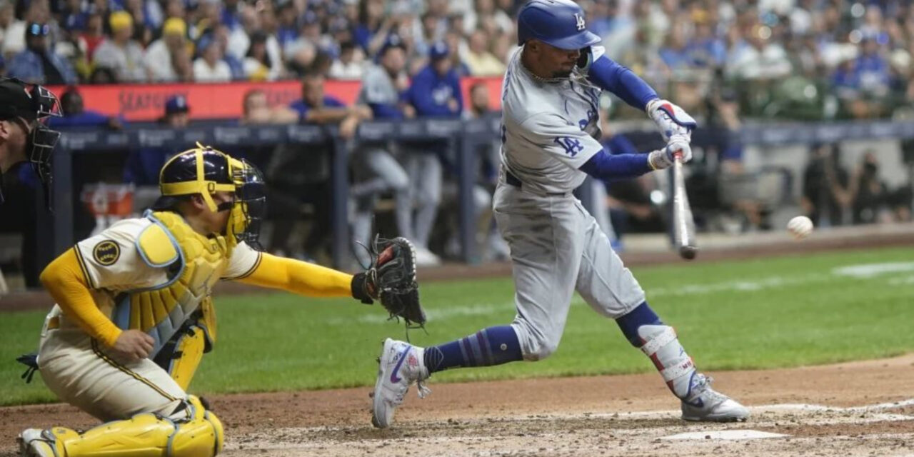 Betts jonronea en su regreso de una lesión, Ohtani lo respalda y los Dodgers ganan 5-2 a Cerveceros