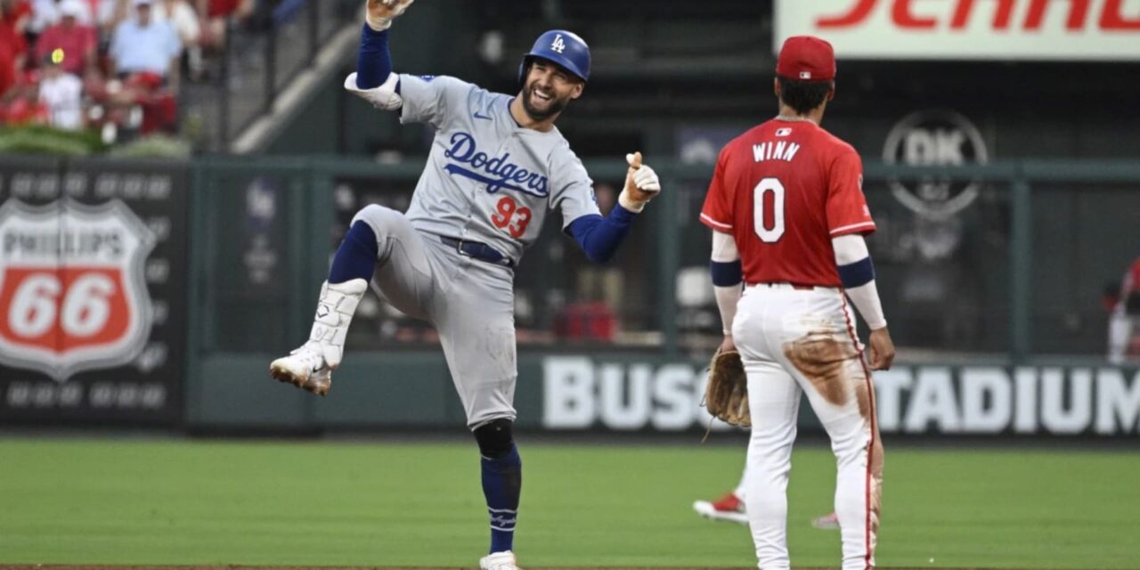 Betts y Kiermaier suenan cuadrangulares; Dodgers vienen de atrás para superar 7-6 a los Cardenales