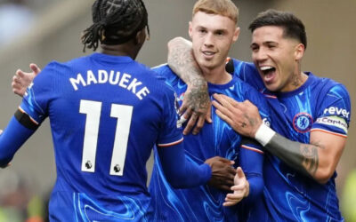 Madueke responde a abucheos con tripleta y Chelsea golea 6-2 a Wolves
