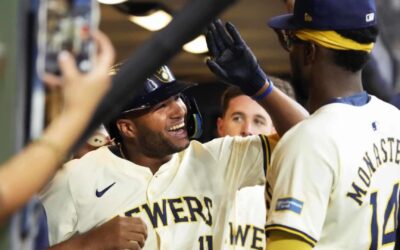 Brewers remontan en la octava para vencer 6-4 a Dodgers