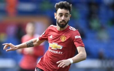 Bruno Fernandes, capitán del Manchester United, firma nuevo contrato, vigente hasta 2027