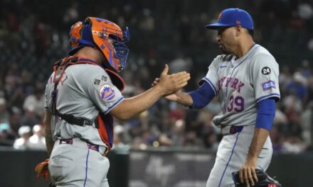 Sencillo productor de Iglesias en la 9na lleva a Mets a victoria 3-2 sobre Diamondbacks