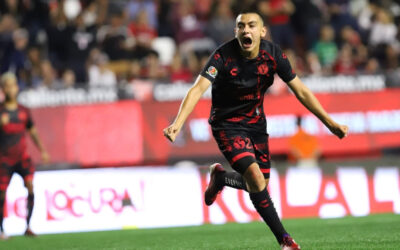 Gilberto Mora hace gol histórico y decisivo en la victoria de Xolos contra León
