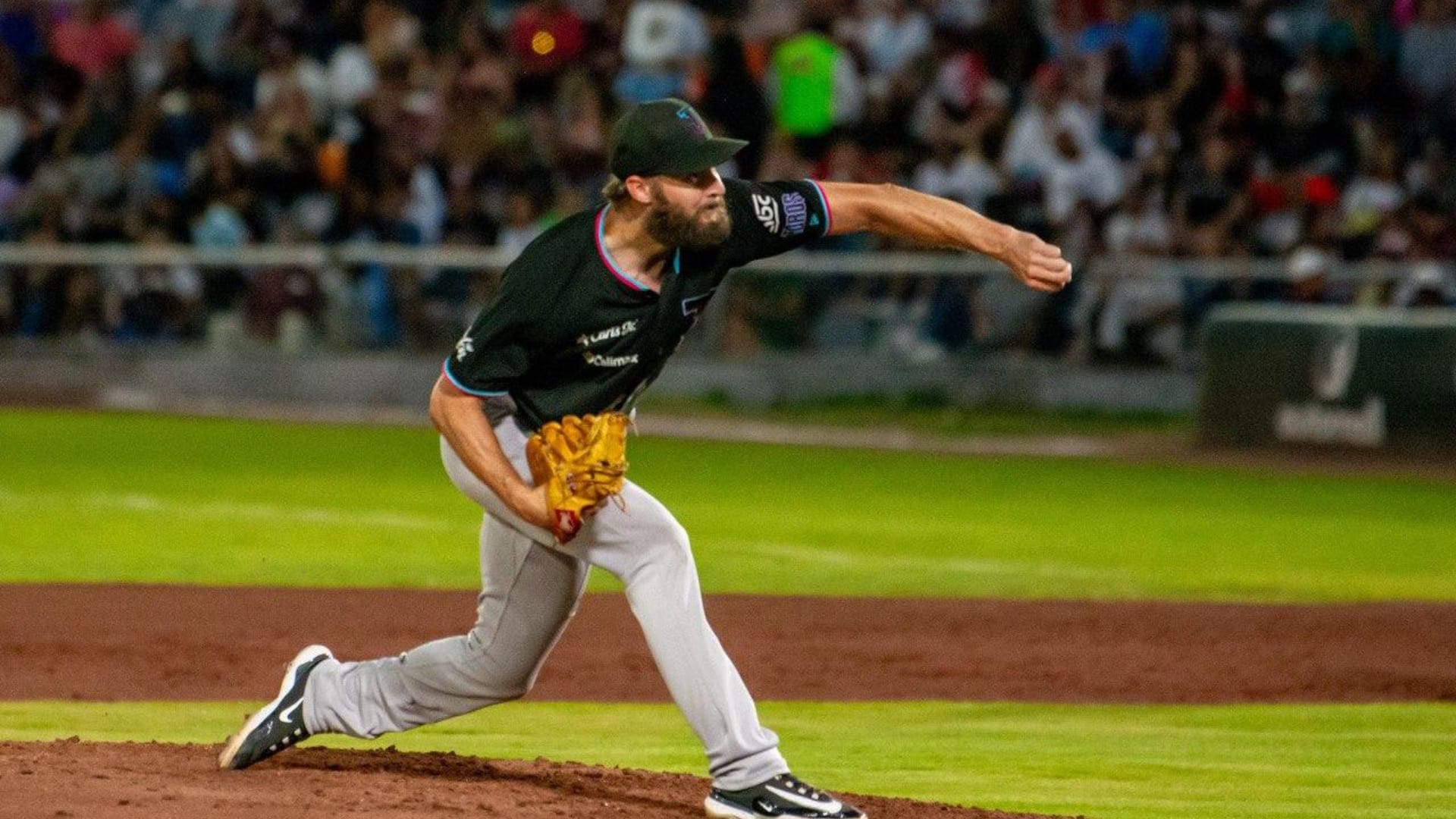 Matt Dermody lanzó hasta la séptima entrada para encabezar la blanqueada de Toros de Tijuana por sobre Algodoneros