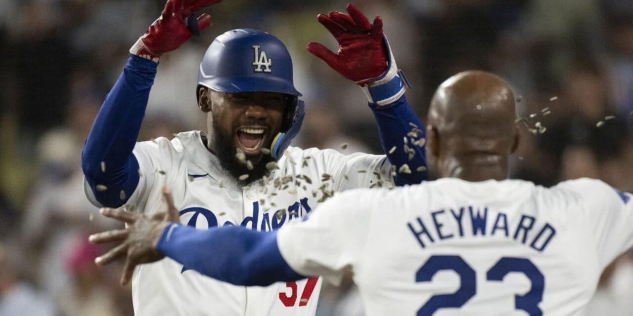 Hernández y Ohtani pegan jonrones y los Dodgers vencen 5-3 a los Filis en el primer partido entre líderes divisionales de la Liga Nacional