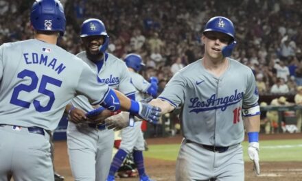 Con cuadrangular de Smith, Dodgers superan 10-9 a Diamondbacks y amplían ventaja en el Oeste