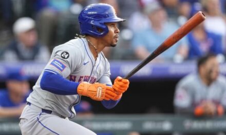 Lindor desempata el juego con sencillo de dos carreras y Mets vencen 5-3 a Rockies