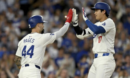 Flaherty poncha a 10 en seis entradas y los Dodgers vencen 9-6 a Piratas