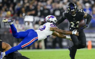 Henry corre para 199 yardas y Jackson suma 3 touchdowns en triunfo de Ravens 35-10 ante Bills