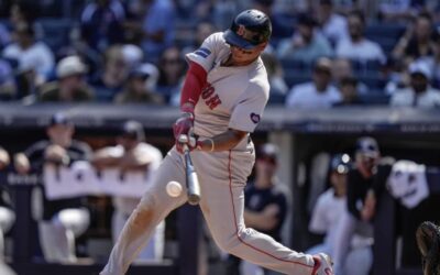 Devers recibe boleto intencional de Cole y desata la victoria 7-1 de Medias Rojas ante Yankees
