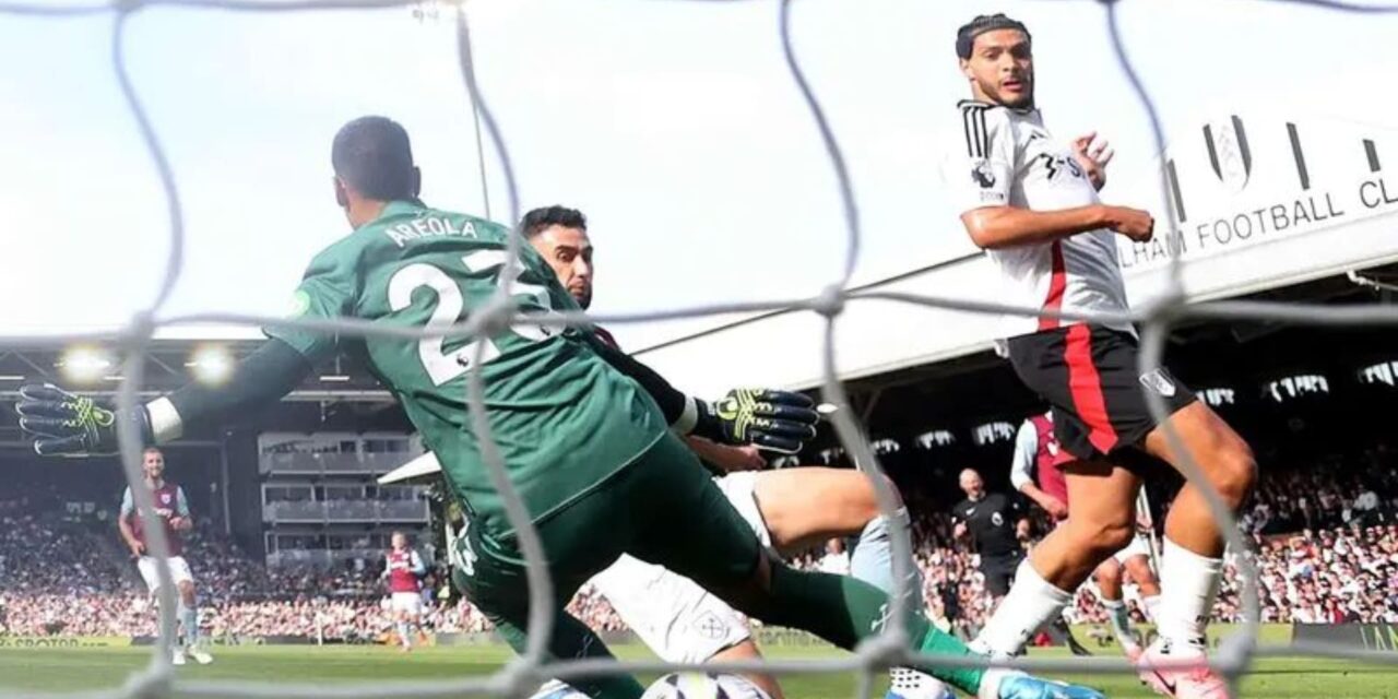 Raúl Jiménez anotó con el Fulham