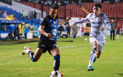Gallos y Necaxa brindan triste empate